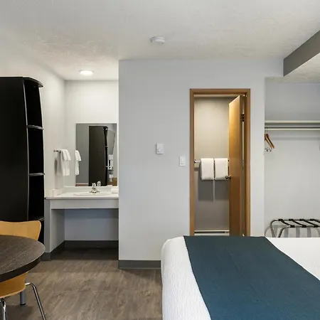 Motel 6-Saanichton, Bc - Victoria Airport-3