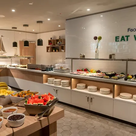 Holiday Inn - Hamburg - Berliner Tor By Ihg-3