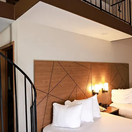 Rivertree Inn & Suites-2