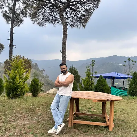 Golden Valley Cottages, Chail-3