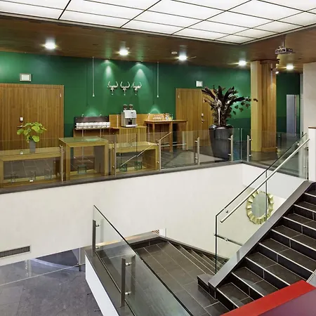 Moevenpick Hotel Zurich Airport-3