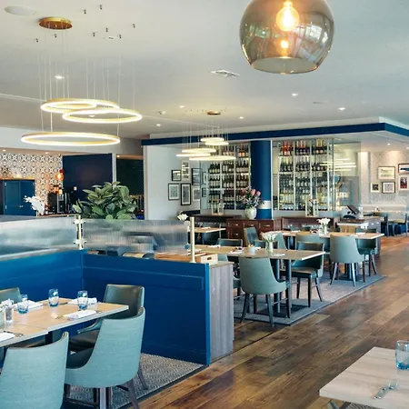 De Vere Cotswold Water Park-3