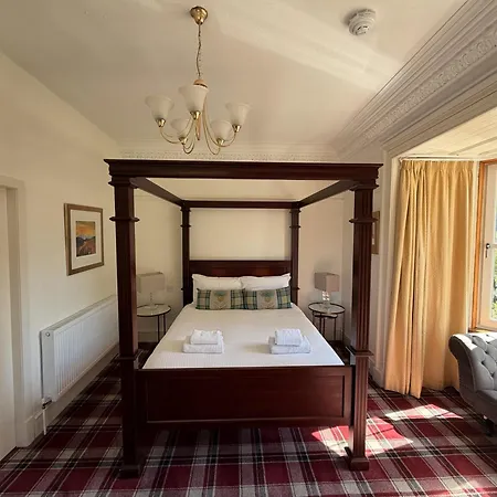 Loch Leven Hotel & Distillery-2