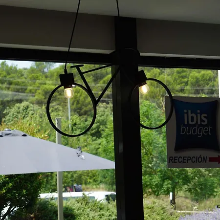 Ibis Budget Girona Costa Brava-3
