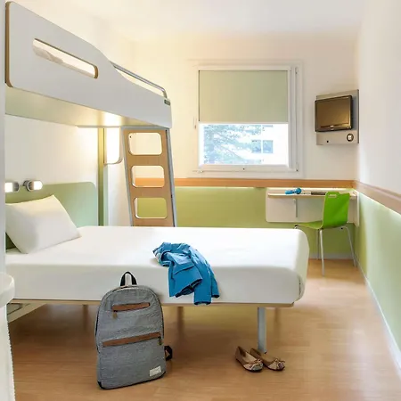 Ibis Budget Roye-3
