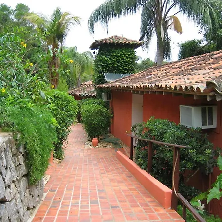 Barracuda Eco Resort Buzios-2