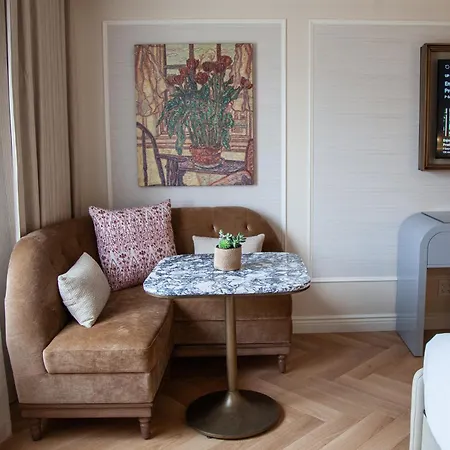 Delamar Greenwich Harbor-3
