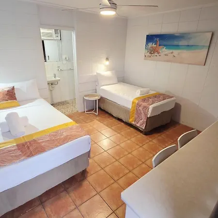Sunburst Motel-3