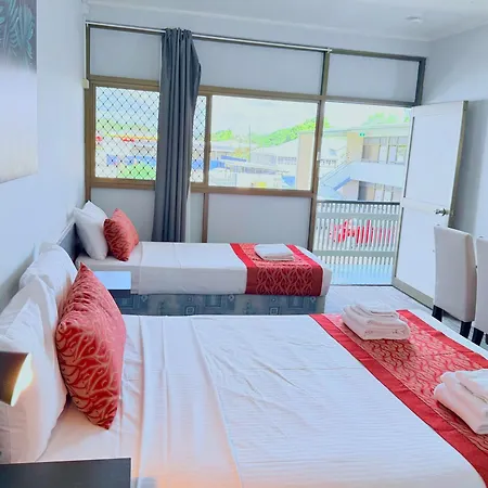 Tropical Gateway Motor Inn-3