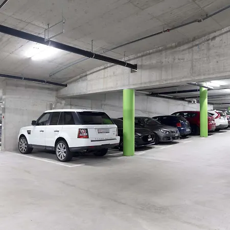 Ibis Budget Lugano Paradiso-3