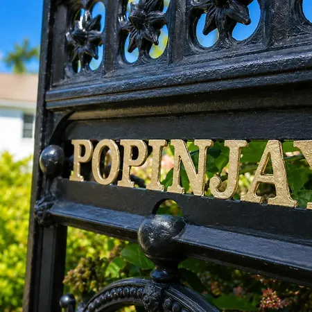 The Popinjay Hotel-2