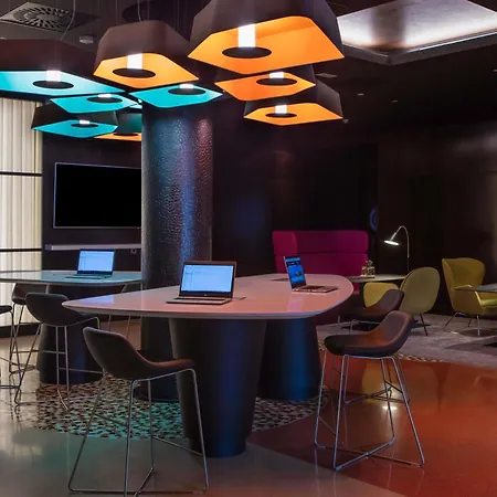 Novotel Barcelona Cornella-2
