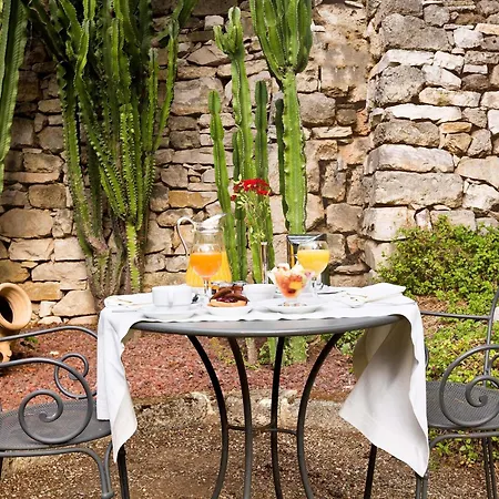 Mercure Villa Romanazzi Carducci Bari-3