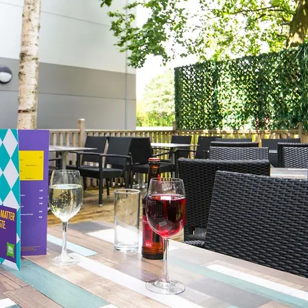Ibis Styles Haydock-3