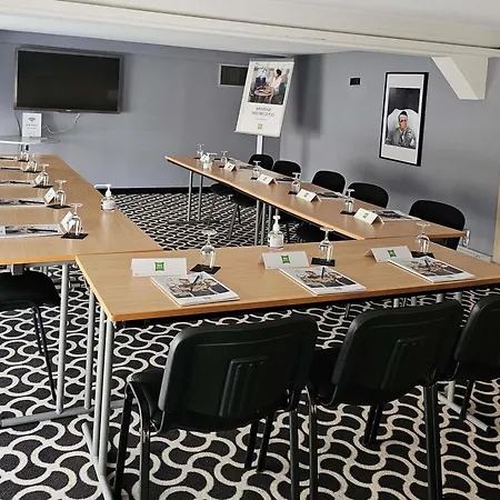 ibis Styles Dijon Central-3