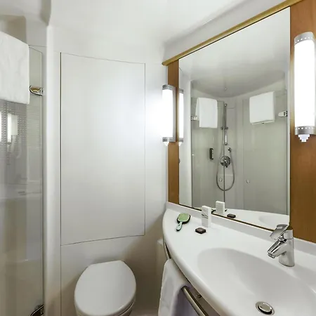 Ibis Zurich Adliswil-3