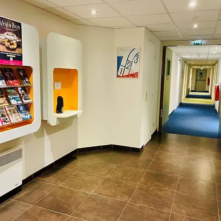 Ibis Budget Roye-2