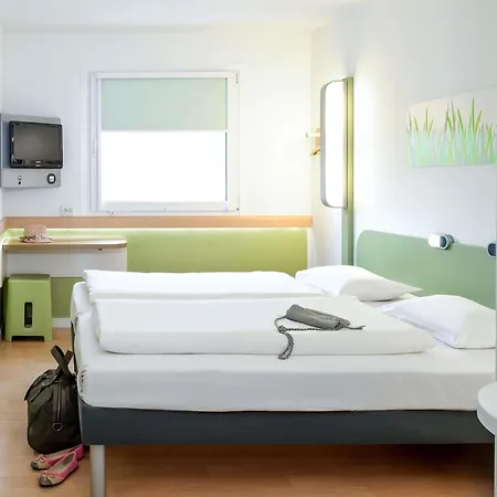 Ibis Budget Cergy St Christophe-2