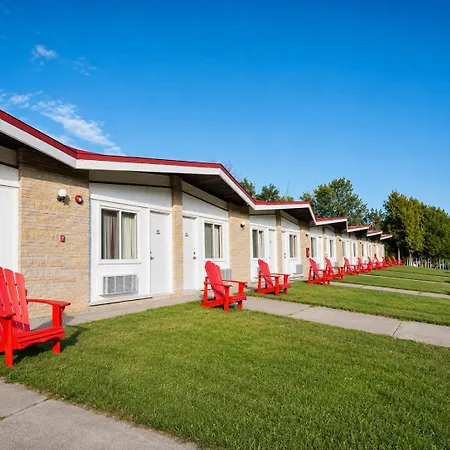 Ramada By Wyndham 1000 Islands Gananoque-3