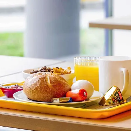 Ibis Budget Orly Chevilly Tram 7-2