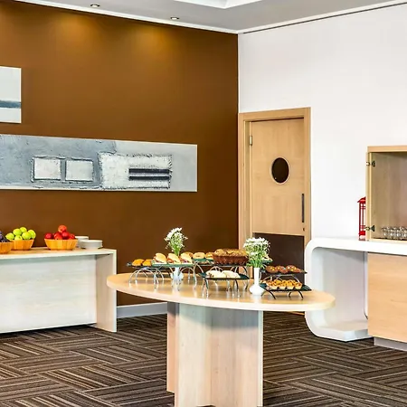 Ibis Adana-3
