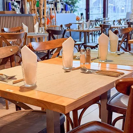 Ibis Styles Nimes Gare Centre-2