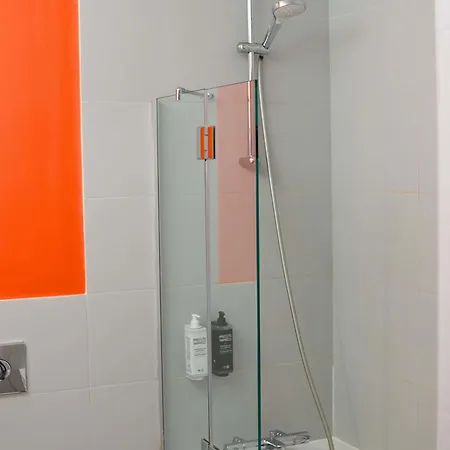 Ibis Styles Caen Centre Gare-2