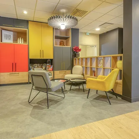 ibis Cholet-3