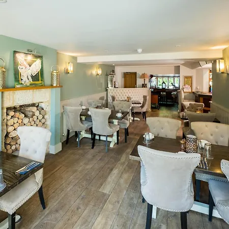 The Wychwood Inn-3
