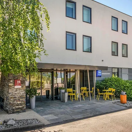 Ibis Budget Archamps Porte de Genève-3