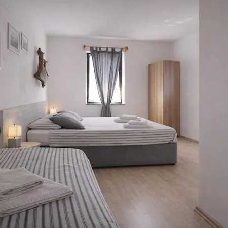 Albergo Garnì Casa del Lago-3