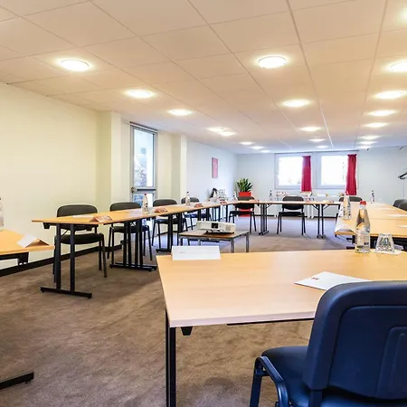 Ibis Velizy Jouy-En-Josas-2