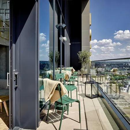 25Hours Hotel Das Tour-3