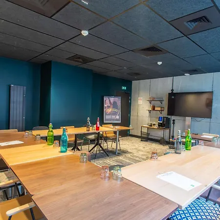Ibis Styles Amiens Centre-3