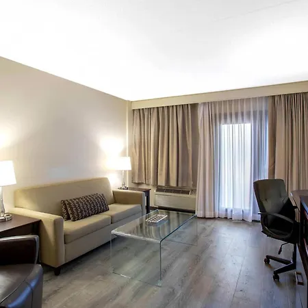 Quality Inn & Conference Centre Kingston Central-3
