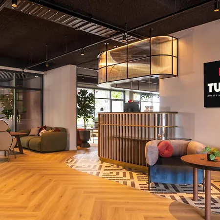 Tulip Hotels & Residences - Zwolle-3