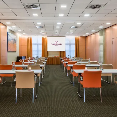 Crowne Plaza Padova By Ihg-3