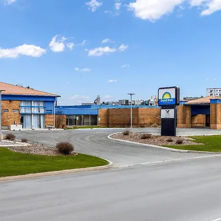 Days Inn By Wyndham Sudbury & Conference Centre-3