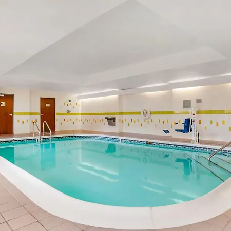 Rodeway Inn-3