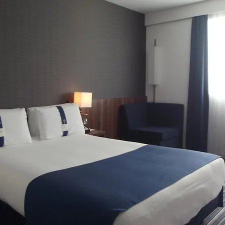 Holiday Inn Express Preston South By Ihg-2