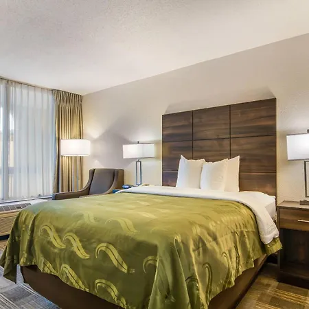 Quality Inn Suwanee I-85-2