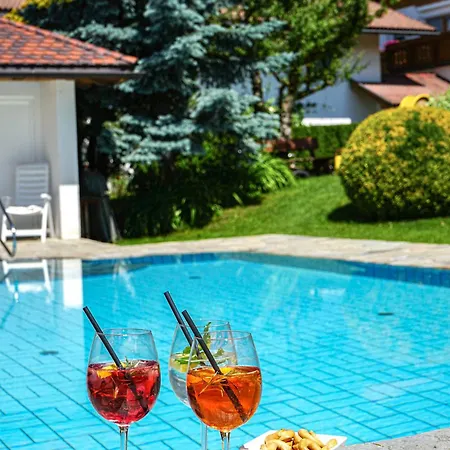 Hotel Rosenheim-3