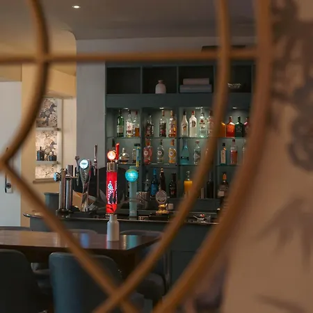 White Swan Hotel-3