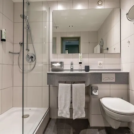B-Smart Hotel Schoenenwerd-3