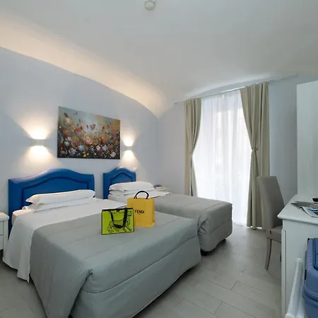 Hotel Priscilla-3
