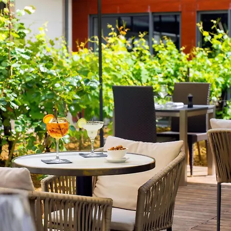 Doubletree By Hilton Paris Boulogne-2
