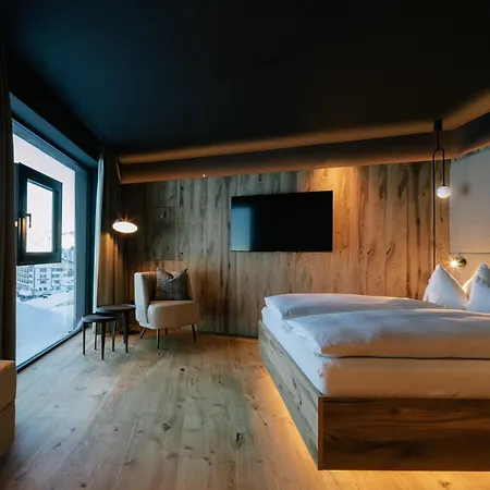 Hotel Steiner Superior-3