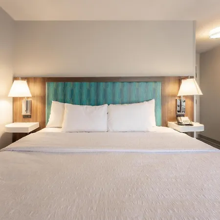 Hampton Inn Elkhorn Lake Geneva Area-3