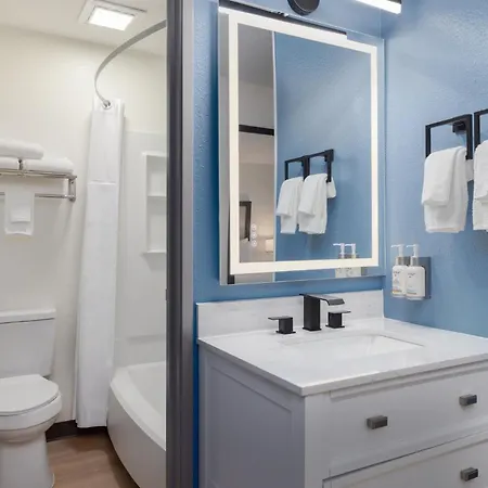 Garner Hotel Missoula Southwest By Ihg-3