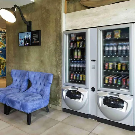 Ibis Budget Aeroport Lyon Saint Exupery-3